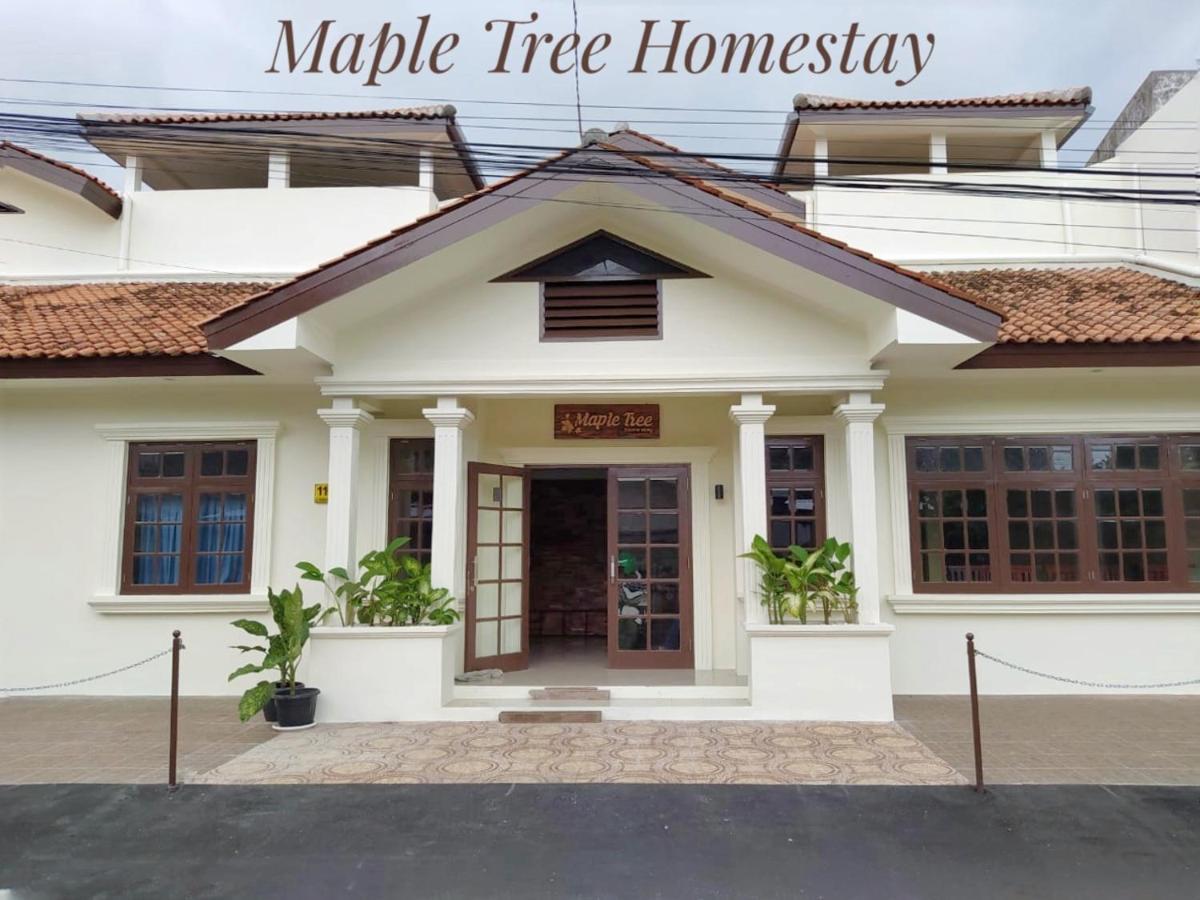 Maple Tree Homestay Maguwo Exterior foto